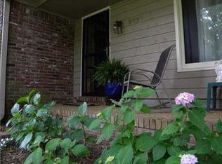 9069 Ashmere Dr, Germantown, TN 38139