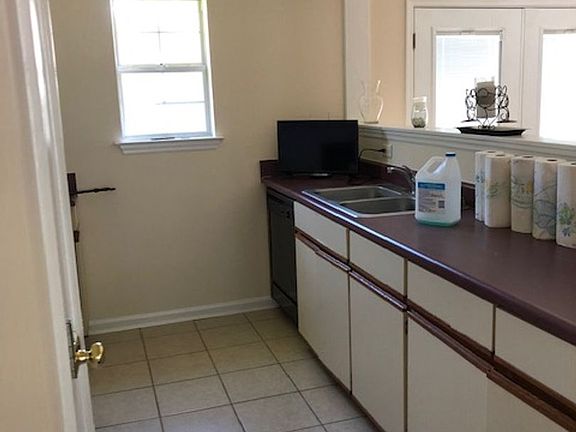 5th image of 130 Finn Cir