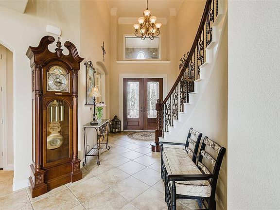 3rd image of 18919 Cove Bend Ln
