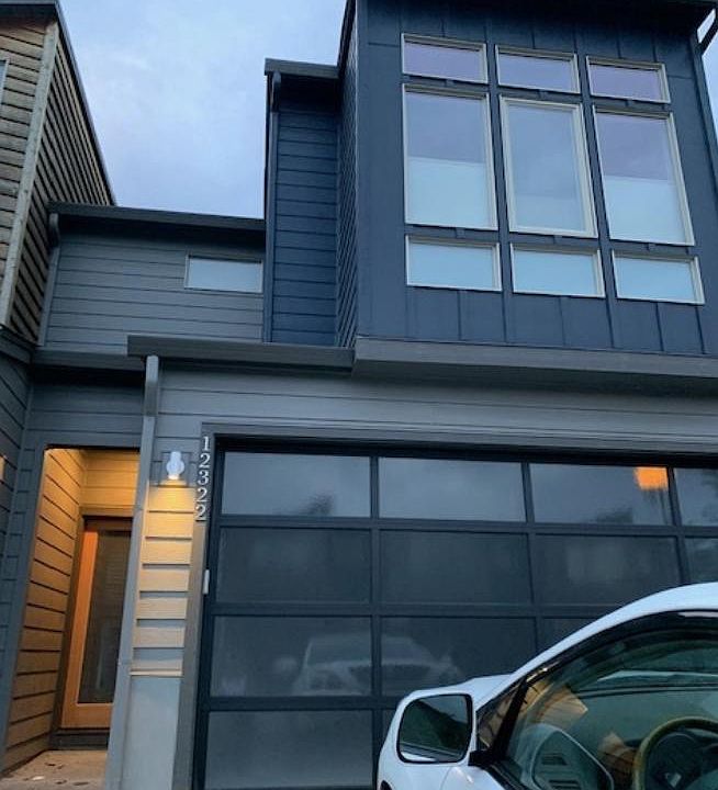 1st image of 12322 NE 116th St