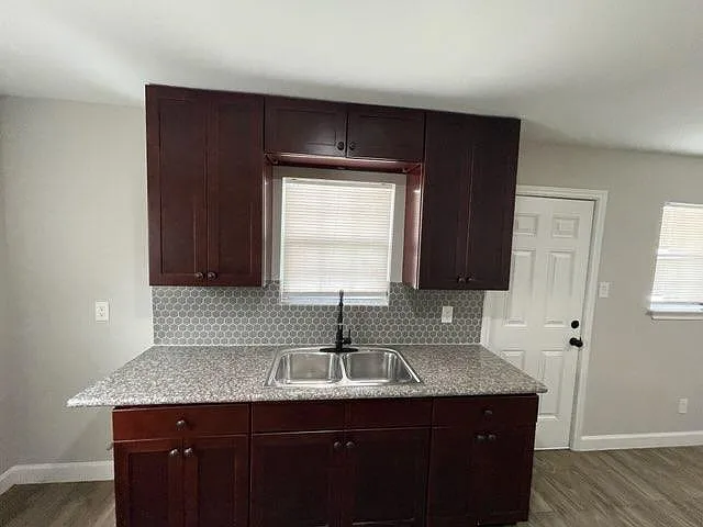 Hadley/St. Emanuel Property - 2303-1/2 — Photo 4