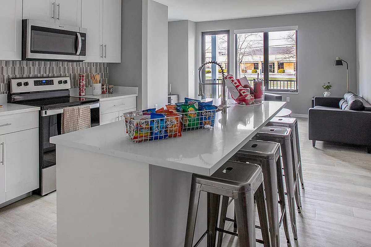 Third Apartments — Photo 1