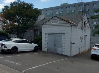 11049 8th Ave NE, Seattle, WA 98125