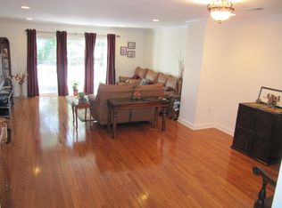 7 Minuteman Ct, Basking Ridge, NJ 07920