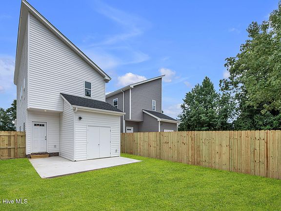 3rd image of 419 Elcinoca Drive #A