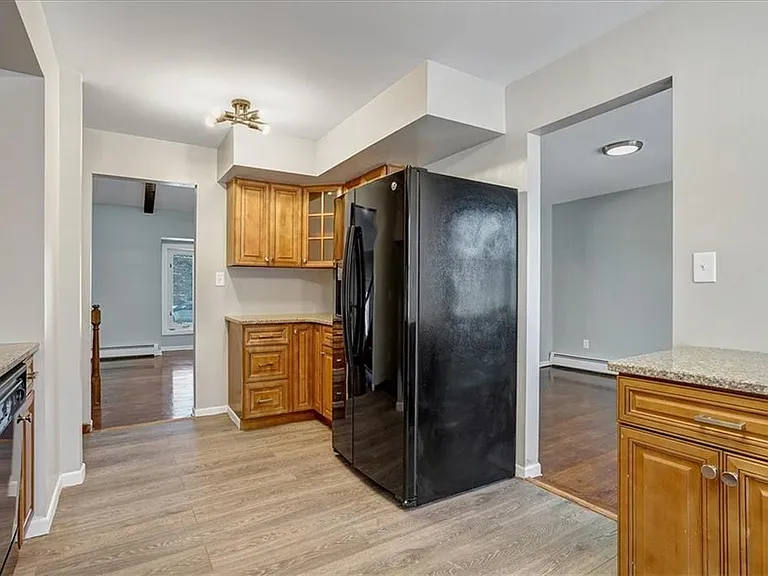 36 Ironworks Rd — Photo 15