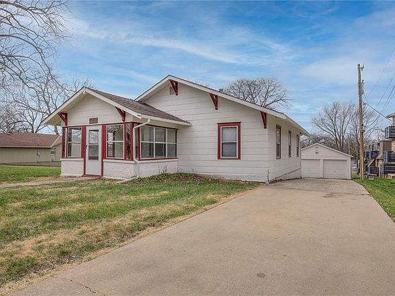 3rd image of 3018 N 58th St