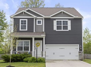 248 Old Bay Dr, Pataskala, OH 43062