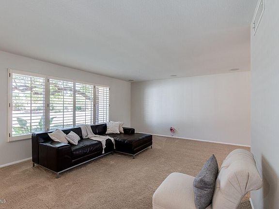 3rd image of 2123 E La Jolla Dr