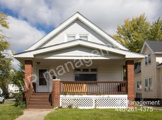 9905 Parkview Ave, Garfield Heights, OH