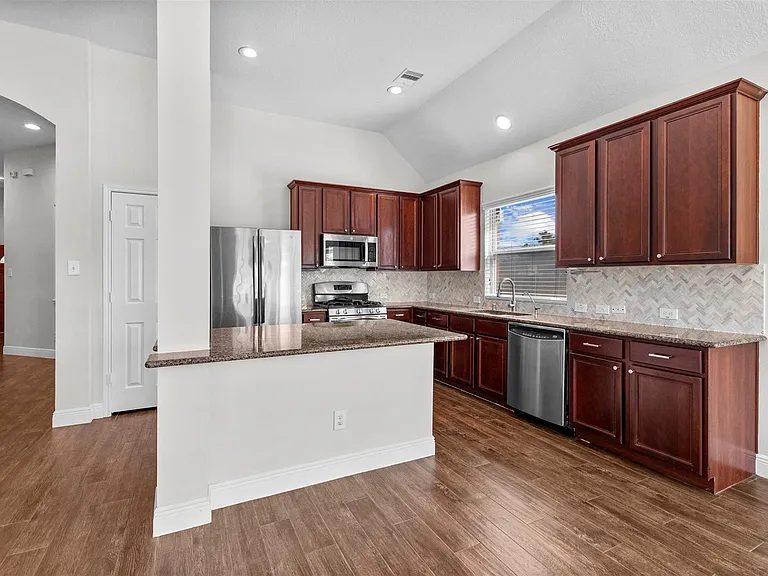 2558 Marufo Vega Dr — Photo 10