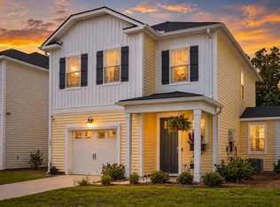 109 Hawthorne Landing Dr, Goose Creek, SC 29445