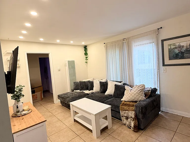 16541 Pro Cir #B — Photo 9