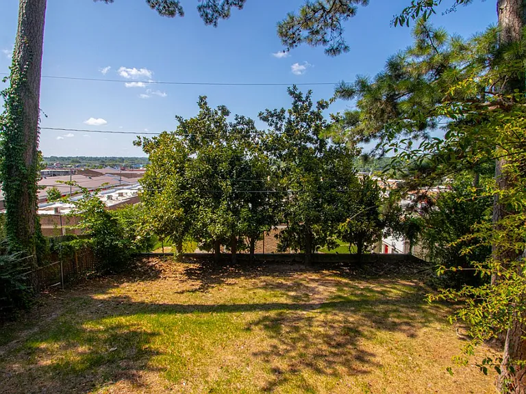 37 Purdue Cir — Photo 24
