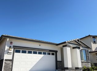 878 Helmsley Dr, Vacaville, CA