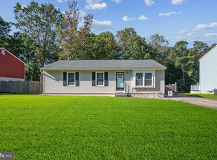 35 Woodshire Dr, Erial, NJ 08081