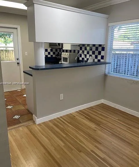 5886 SW 42nd St — Photo 4