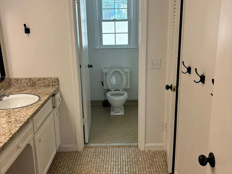 6129 Charing Dr — Photo 14
