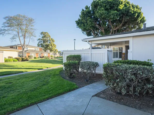 1853 Cherokee Dr Unit 1, Salinas, CA 93906