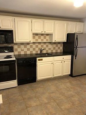 2nd image of 145 Essex Ave APT 605