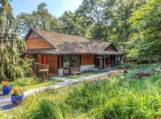 1628 Trotting Trail Rd, Chesterfield, MO 63005