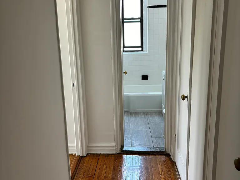 42-05 48th Ave #3D — Photo 11