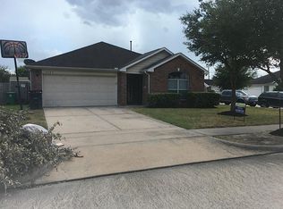 4427 Colomba St, Houston, TX 77045