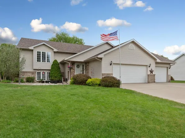 1905 Richway Ln SE, Owatonna, MN 55060