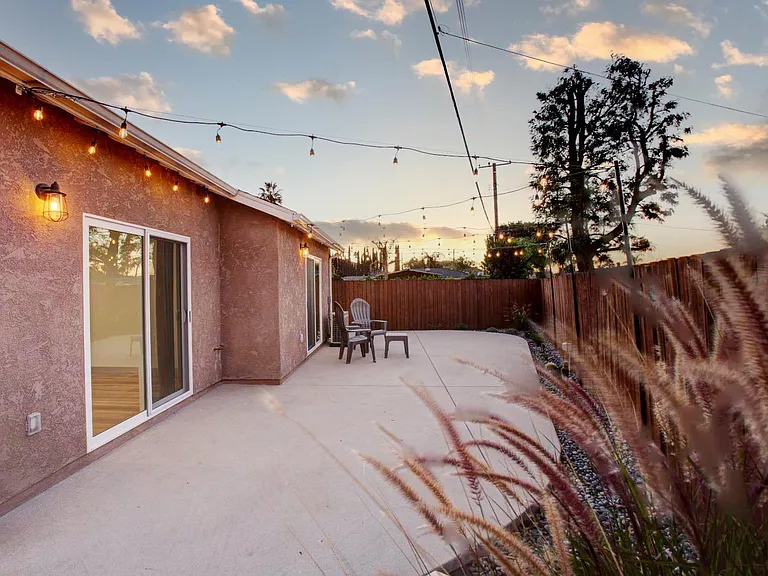 6275 Dana Ave — Photo 16
