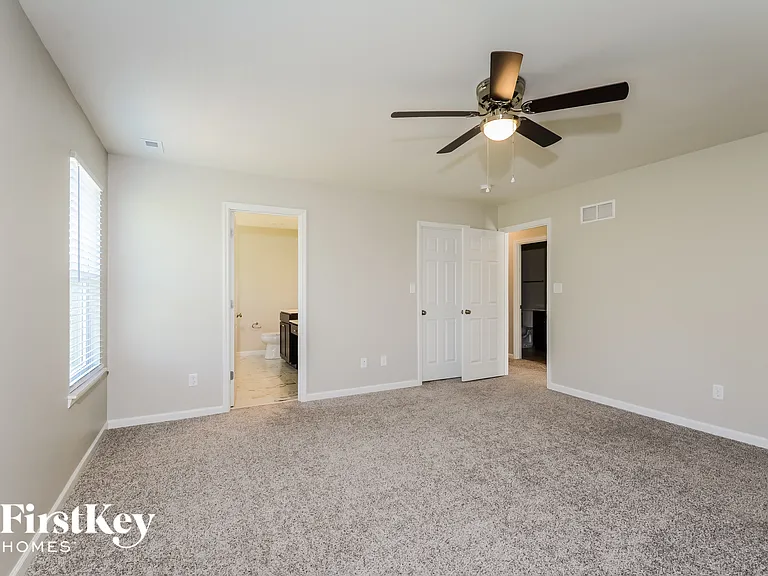 476 Timber Valley Trl — Photo 8