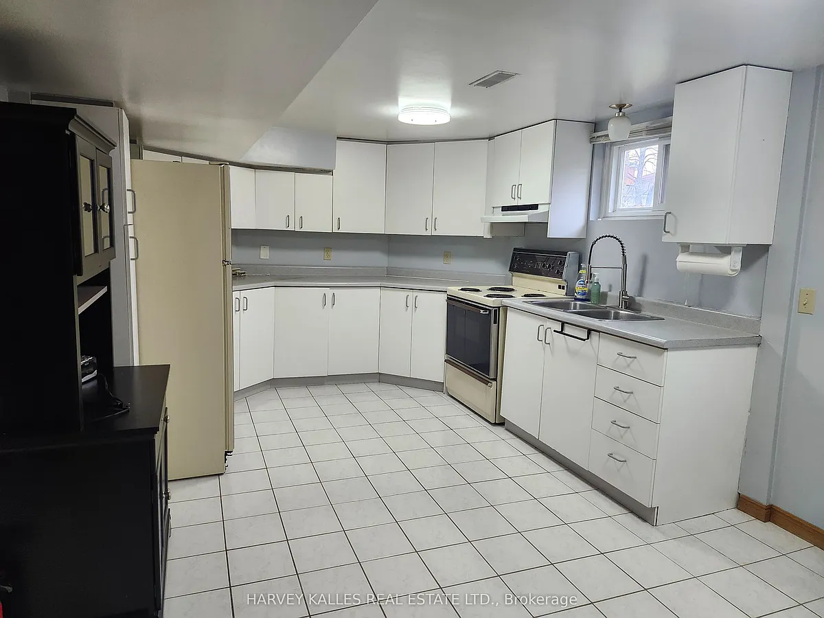 Building Photo - 9 Scarlett Dr #LOWER