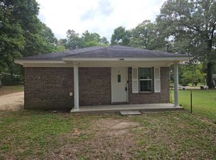 2040 E Roberts Rd, Pensacola, FL 32534
