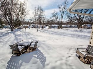 16605 Galena Ave, Rosemount, MN 55068