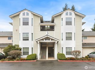 2001 120th Pl SE APT 3-304, Everett, WA