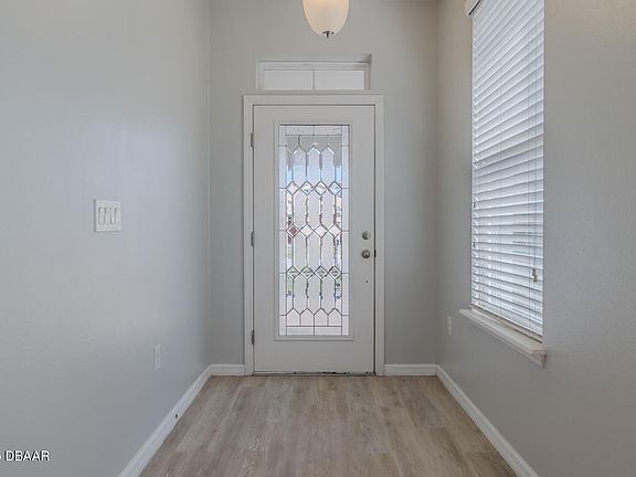 4th image of 304 Birkdale Dr
