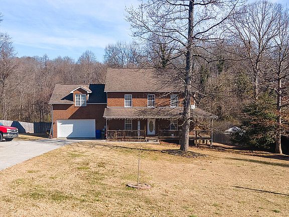 2nd image of 123 Carson Pl