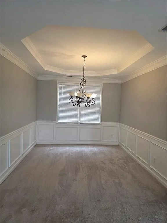 4 bed, 3.0 bath, 2320 sqft, $2,700 — Photo 3