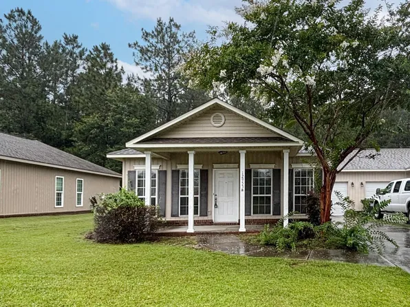 12953 Churchill Dr #A, Daphne, AL 36527