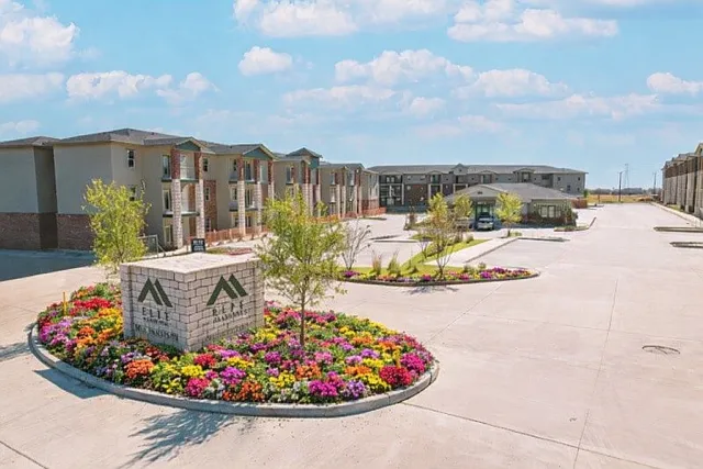 Alps Cleburne — Photo 2