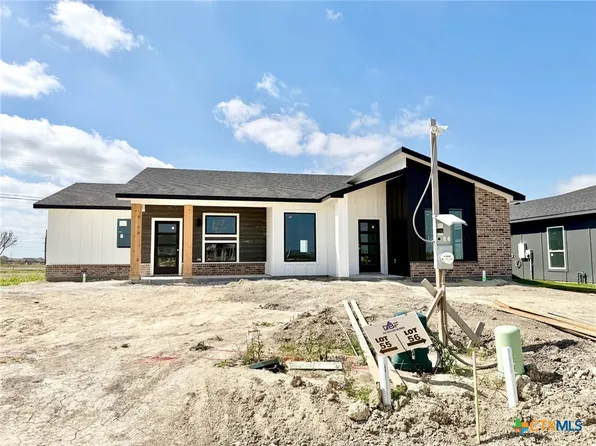 1627 Crooked River Ct, Temple, TX 76502