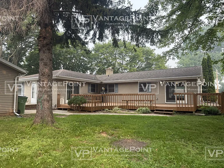 1065 Debra St — Photo 19