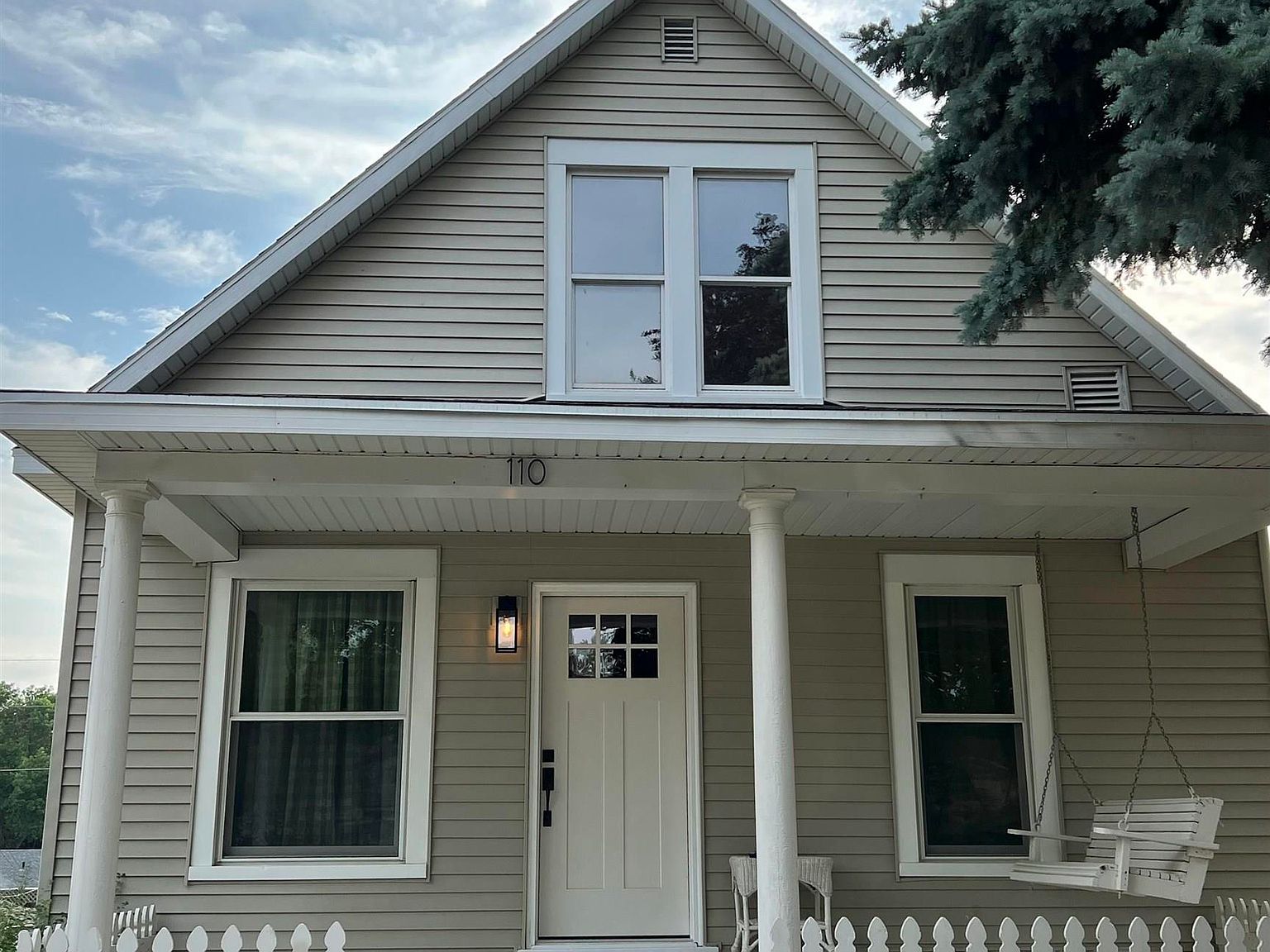 110 N Hammarstrom Ave, Oakland, NE 68045 Zillow