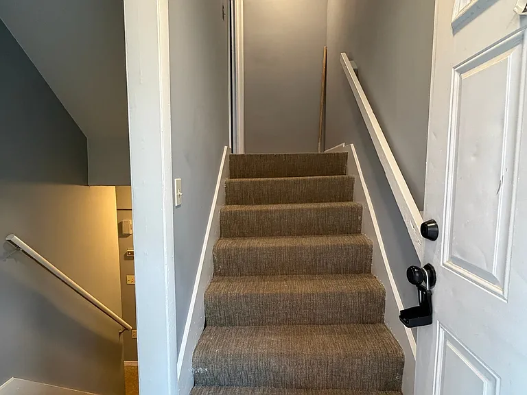 71 Williams St #C — Photo 2
