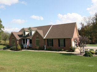 377 Buhl Morton Rd, Gallipolis, OH 45631