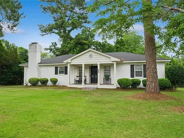 2406 Temple Ave, Albany, GA 31707