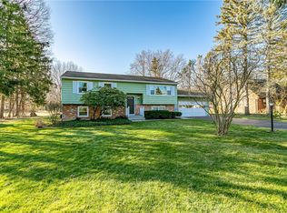 693 Klem Rd, Webster, NY 14580
