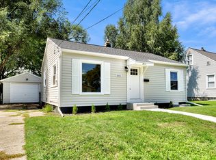 2011 Collingwood Ave SW, Wyoming, MI 49519