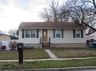 205 Turnwood Dr, Glen Burnie, MD 21061