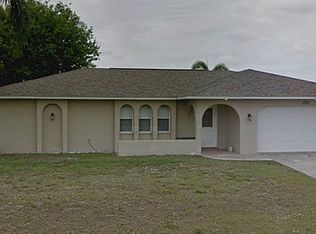 200 NW 22nd Pl, Cape Coral, FL 33993