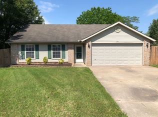 671 Victoria Pl, Centerton, AR 72719
